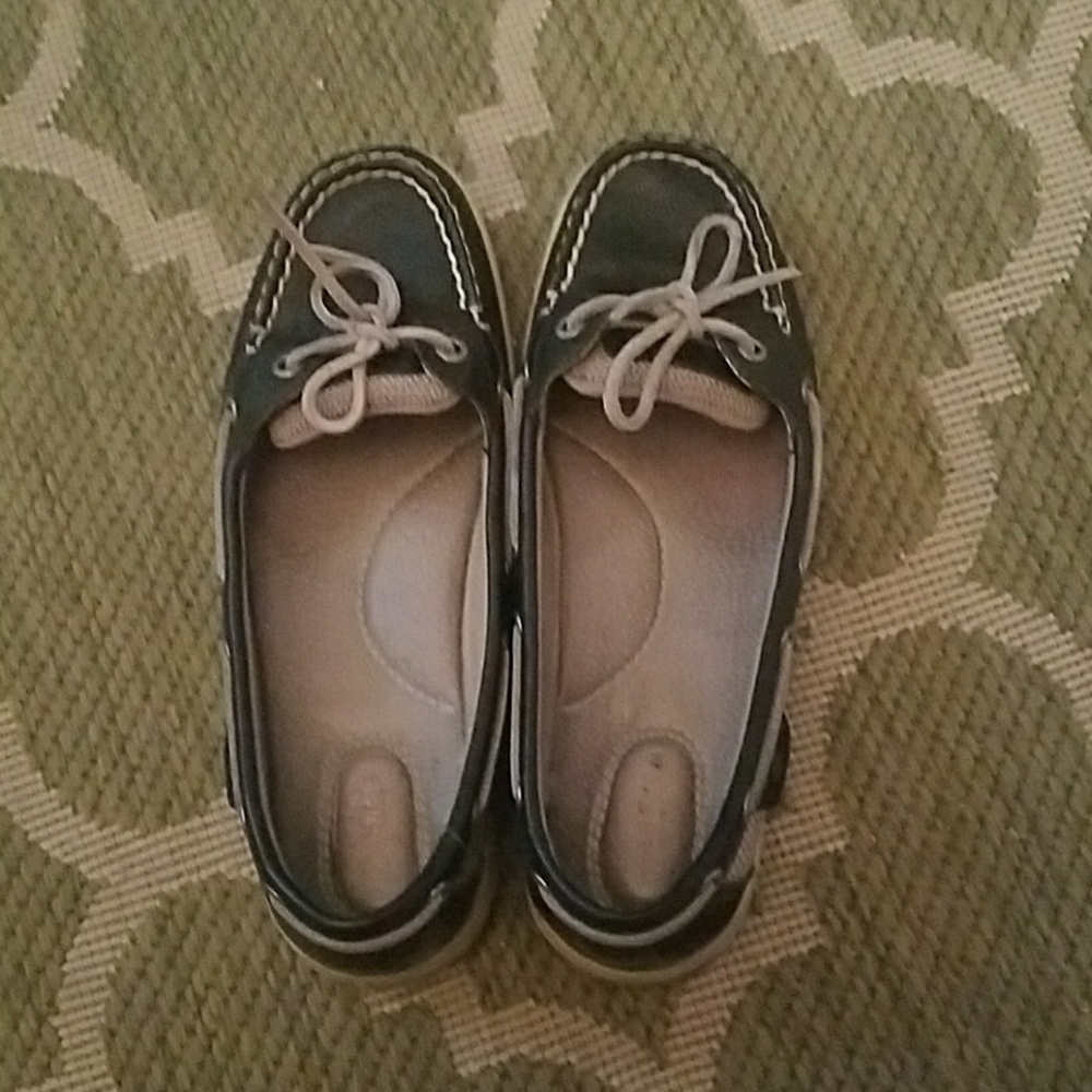 Sperry Topsiders